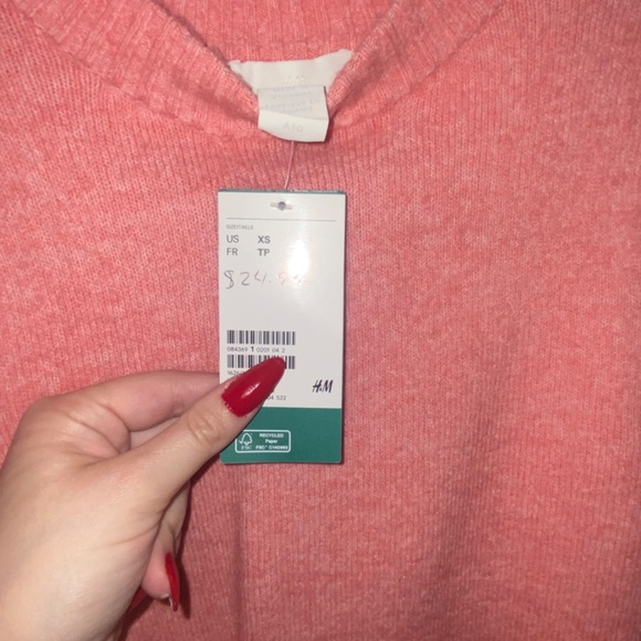 H&M Pink Long Sleeve Cozy Soft Sweater Top Extra Small XS Cute Barbie NEW - Picture 2 of 8